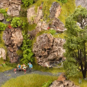 Bucăți de Stâncă din Plută